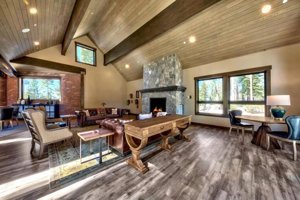 Villa Blue Mountain Majesty à Truckee Extérieur photo